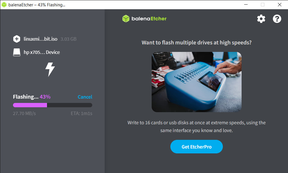 balena etcher flashing in progress